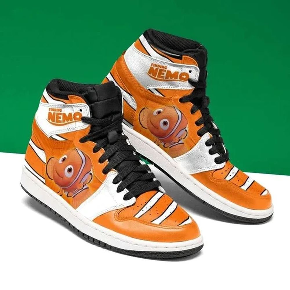 Finding Nemo | High - Tops / Custom Shoes | Unisex Fashion Trainers | Cartoon / Movie / Gamers.JustSmoke.Me